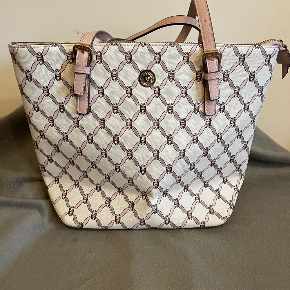 Cute Pink Anne Klein bag